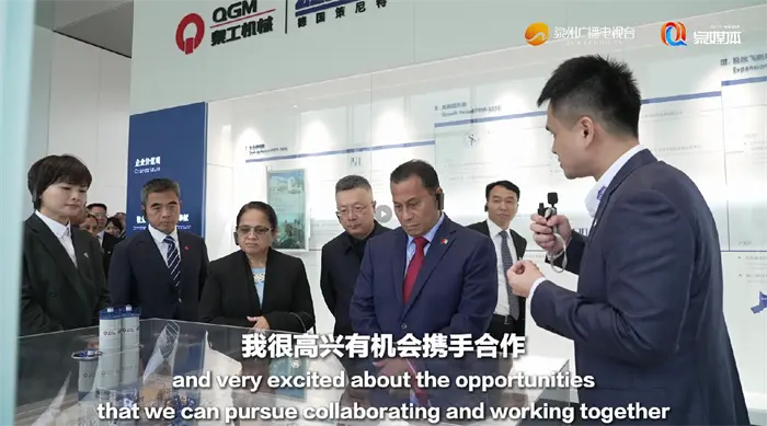 Altyapının geleceğini inşa etmek için birlikte çalışalım! Mikronezya Başkan Yardımcısı QGM Machinery'yi ziyaret etti