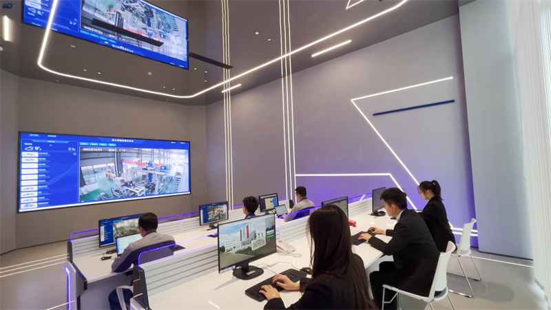 QGM Machinery: 40 yılı aşkın bir süredir ana işi derinlemesine geliştirmek, yeniliğin ön saflarında yer almak ve uluslararası bir bakış açısıyla küresel olarak genişlemek