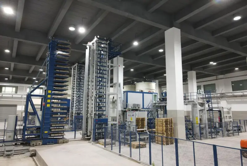 Güneydoğu Asya'da İnşaat Atığı Geri Dönüşümü: QGM Blok Yapma Makineleri ile Yıkım Atıklarını Beton Bloklara Dönüştürün